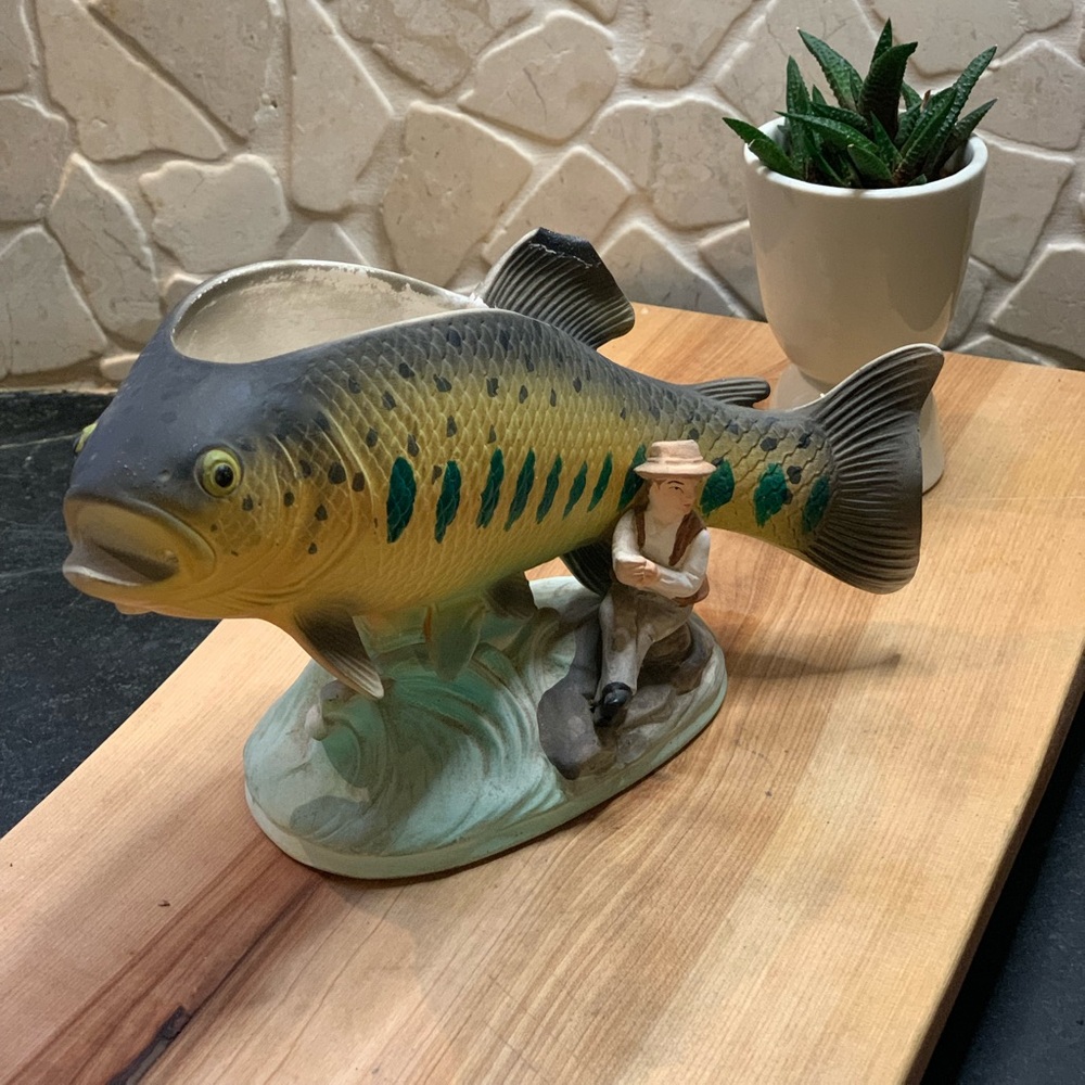 INARCO | Golden Trout Bisque Planter